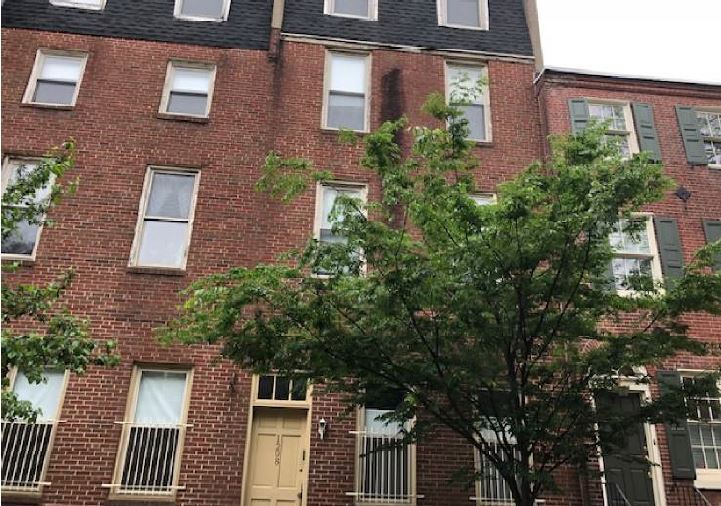 1208 Pine St in Philadelphia, PA - Building Photo