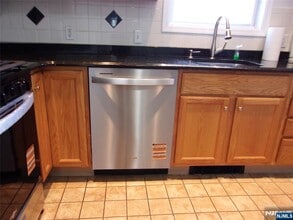 1 Hawthorne Ave in Park Ridge, NJ - Building Photo - Building Photo