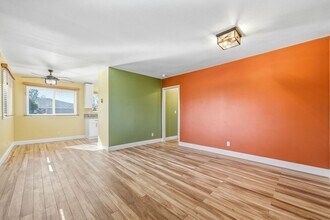 316 E Palmyra Ave in Orange, CA - Building Photo - Building Photo