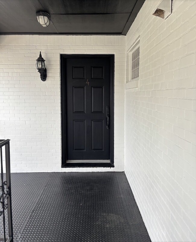 property at 2030 Portsmouth St