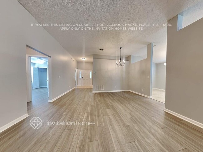 1623 Canopy Oaks Dr in Orange Park, FL - Building Photo - Building Photo