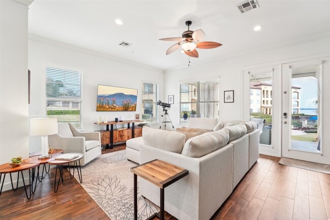 property at 17040 W Farm To Market 1097