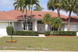 4593 Bucida Rd in Boynton Beach, FL - Building Photo - Building Photo