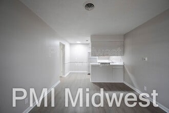 323 E 8th St in Marion, IN - Building Photo - Building Photo