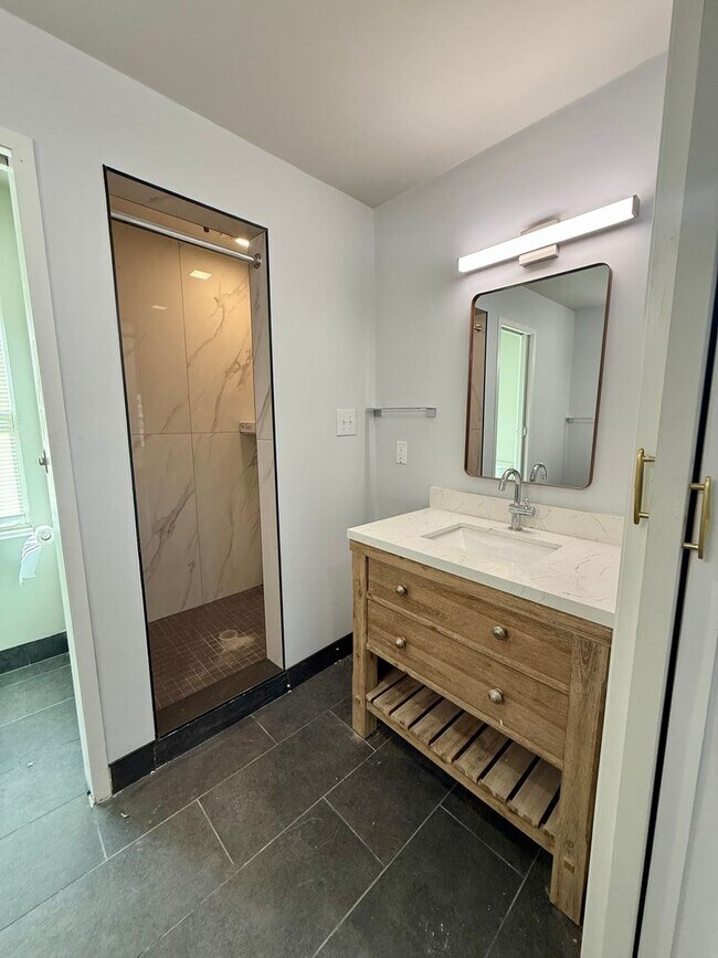 2226 Summer St in Philadelphia, PA - Building Photo - Building Photo