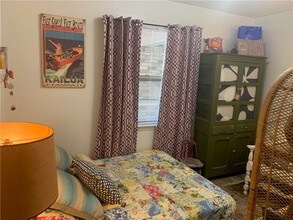 908 Emile St-Unit -8 in Bastrop, TX - Building Photo - Building Photo