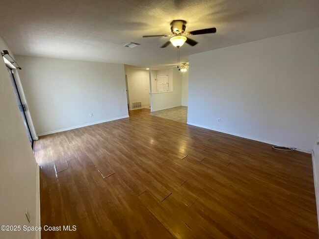 580 Sunrise Dr in Titusville, FL - Building Photo - Building Photo
