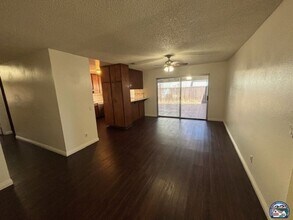 1213 W Calle De Oro in Calexico, CA - Building Photo - Building Photo