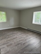 310 Thompson Rd in Webster, MA - Building Photo - Building Photo