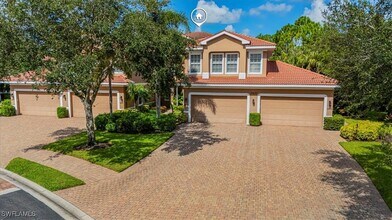 7837 Hawthorne Dr in Naples, FL - Building Photo - Building Photo