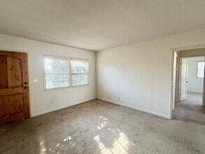 4256 Noyes St in San Diego, CA - Building Photo - Building Photo