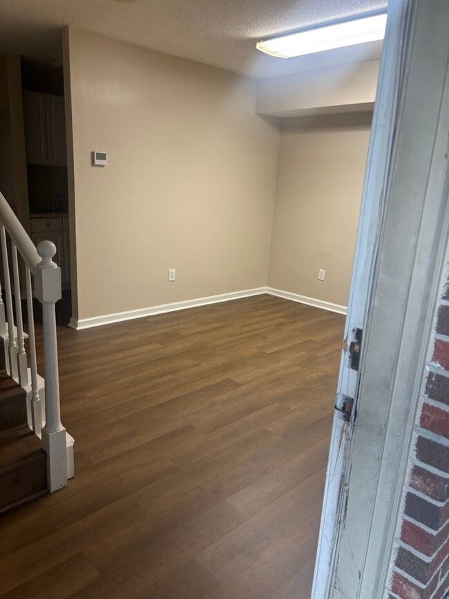 property at 826 Shull St