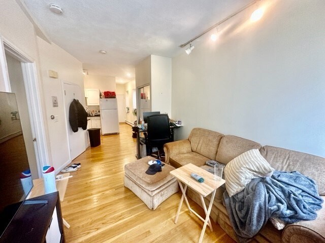 property at 392 Commercial St
