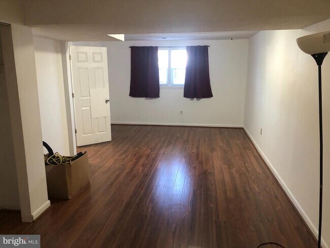 19212 Deep Run Ct in Germantown, MD - Building Photo - Building Photo