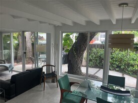 701 SW 9th Ave in Fort Lauderdale, FL - Building Photo