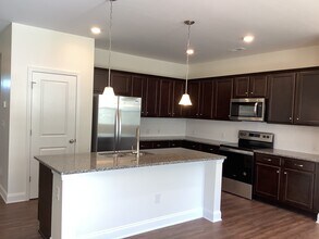 173 River Hwy in Mooresville, NC - Building Photo - Building Photo