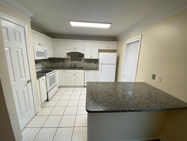 1112 Boone Ln in Wilmington, NC - Building Photo - Building Photo