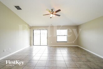 9747 Sage Creek Dr in Riverview, FL - Building Photo - Building Photo