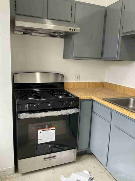167 Sands St in Brooklyn, NY - Building Photo