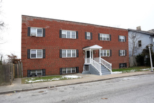 545 Wyanoke Ave Apartments