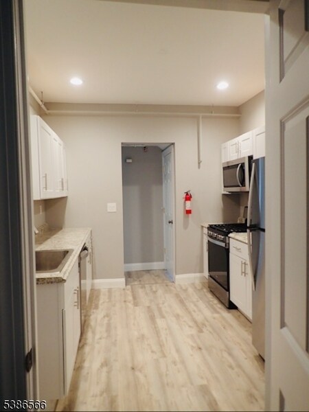 145 W Clinton St in Dover, NJ - Building Photo - Building Photo