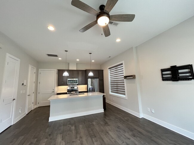 510 Vernon Cir in Nashville, TN - Building Photo - Building Photo