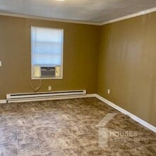 215 W Belvedere Rd in Greenville, SC - Building Photo - Building Photo