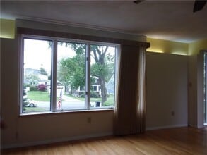 85 Homewood Ave in North Providence, RI - Building Photo - Building Photo