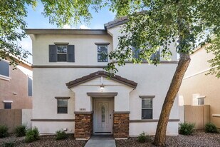 14141 W Country Gables Dr in Surprise, AZ - Building Photo