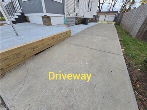3658 W 58th St in Cleveland, OH - Building Photo - Building Photo
