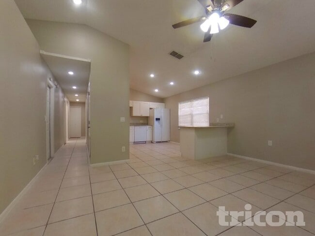 3028 Patel Dr in Winter Park, FL - Building Photo - Building Photo