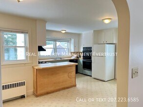 32 Belfield St in Portland, ME - Building Photo - Building Photo