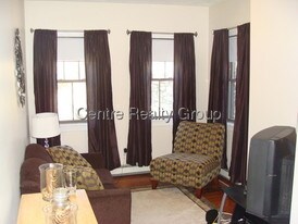 287 Elliot St Apartments