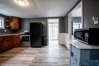 41 Riverside Rd S in Blackfoot, ID - Building Photo - Building Photo