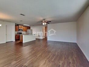 2066 Tyson Lake Dr in Jacksonville, FL - Building Photo - Building Photo