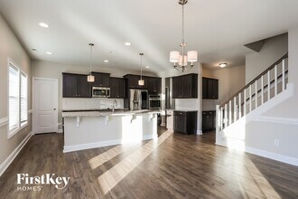 61 Twelve Oaks Dr in Willow Spring, NC - Foto de edificio - Building Photo