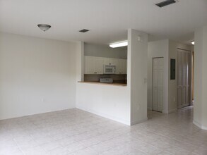 1570 NE 33rd Rd in Homestead, FL - Building Photo - Building Photo