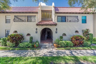5151 Jimmy Buffett Mem Hwy in Indian River Shores, FL - Building Photo