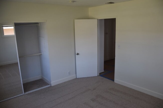 1238 E Locust Ave in Orange, CA - Building Photo - Building Photo