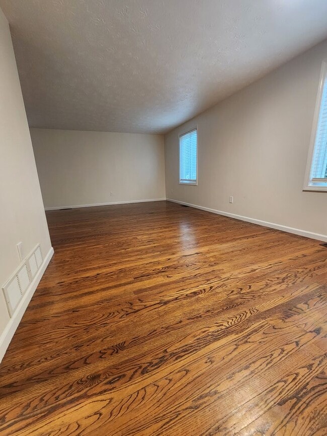 property at 88 Woodsong Ln