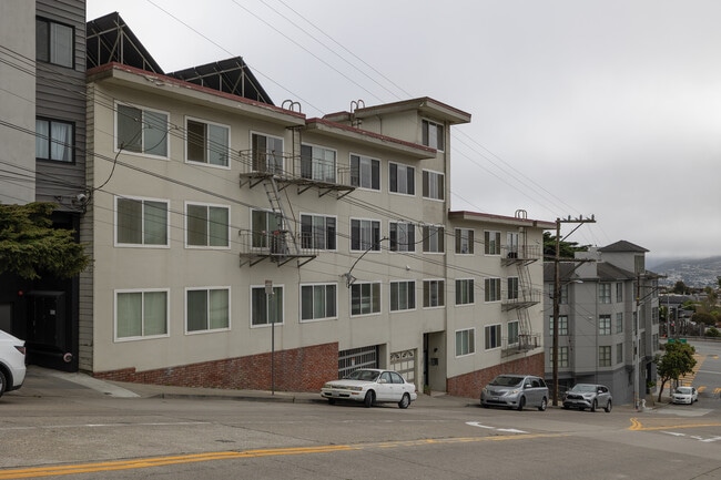 975 Burnett in San Francisco, CA - Building Photo - Building Photo