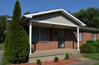 3113 Rockaway Dr in Louisville, KY - Building Photo - Building Photo