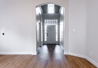 1814 Morning Glory in Carrollton, TX - Building Photo - Building Photo