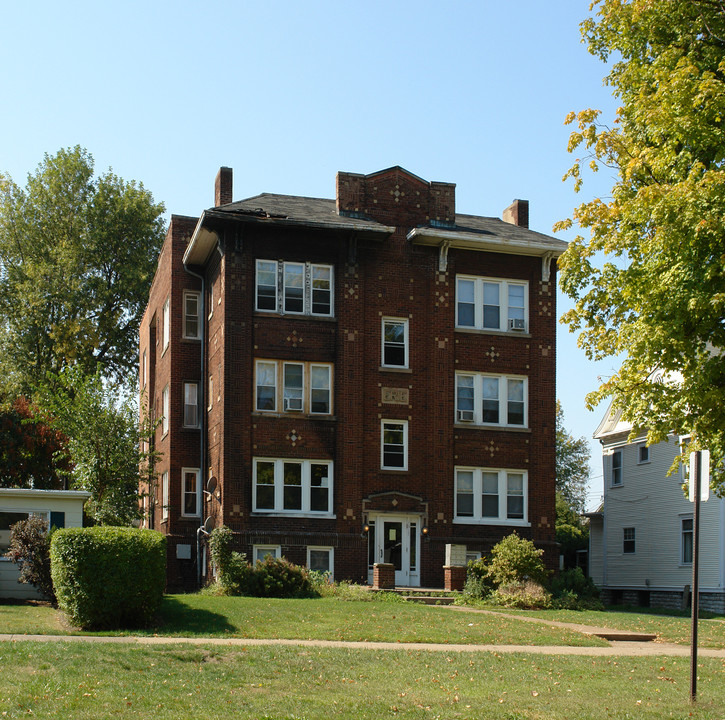 1517 Columbus Ave in Sandusky, OH - Foto de edificio