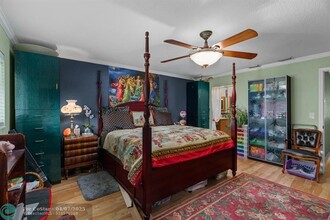 8704 NW 10th St in Plantation, FL - Building Photo - Building Photo