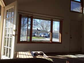 Rose Houses in Lawrence, KS - Foto de edificio - Floor Plan