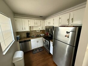 1225 NW 21st St in Stuart, FL - Building Photo - Building Photo