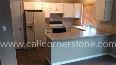 2570 Clarendon Dr in Colorado Springs, CO - Building Photo - Building Photo