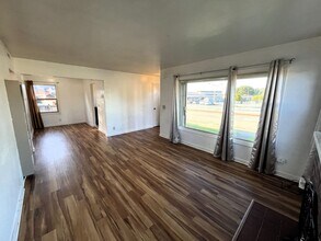 905 W Harris St in Eureka, CA - Building Photo - Building Photo