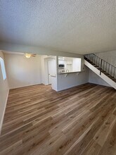 1182 Acadia Pl in Ventura, CA - Building Photo - Building Photo